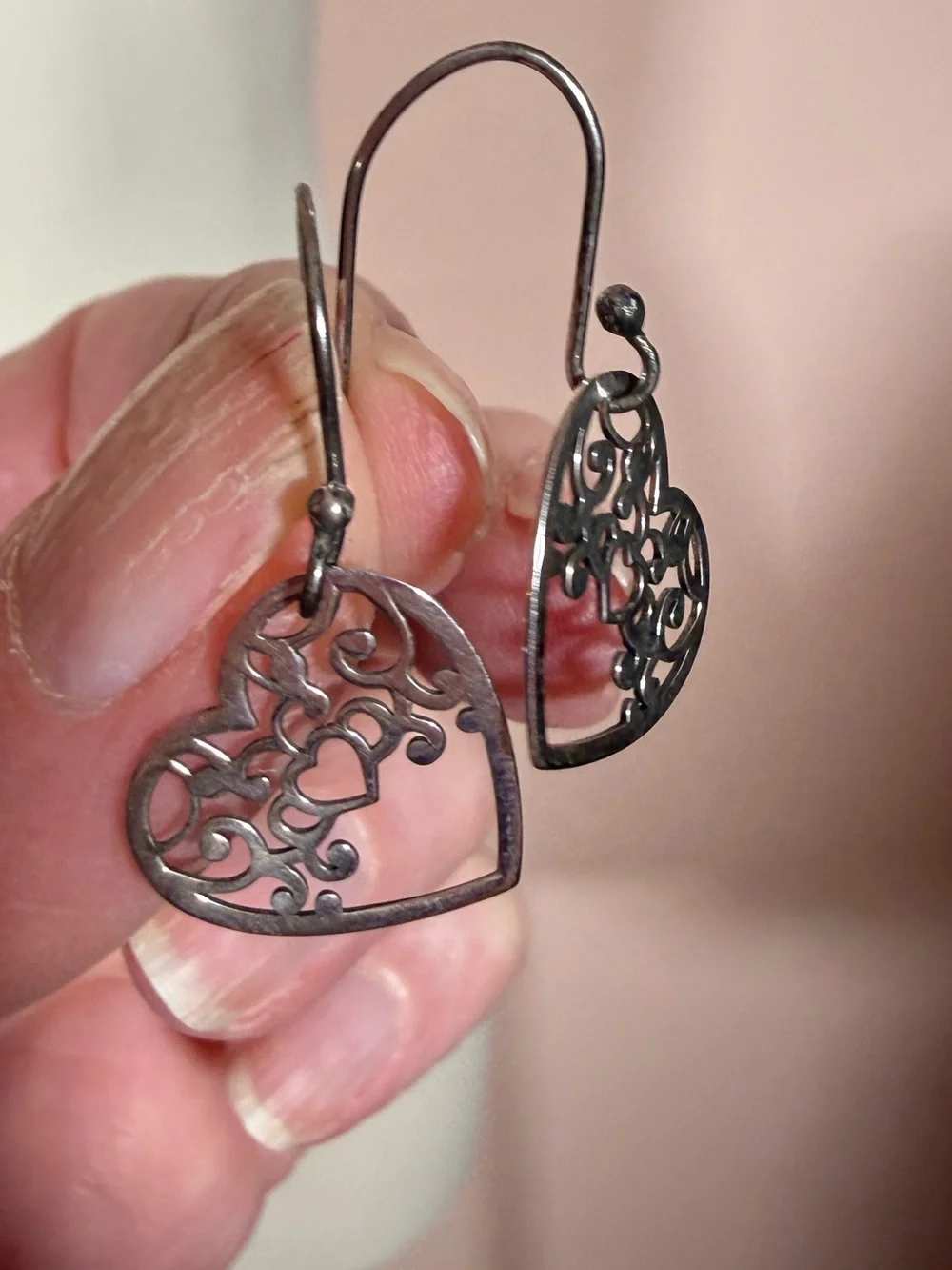 Vintage sterling silver Mexico ATI Filagree southwestern heart Dangle earrings